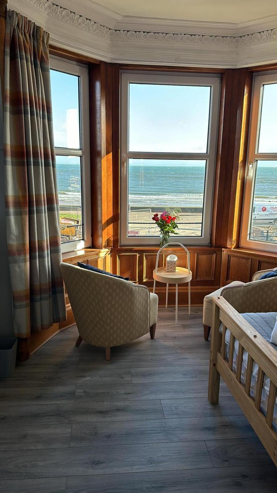 The Cairns Leven Otel Leven  Dış mekan fotoğraf