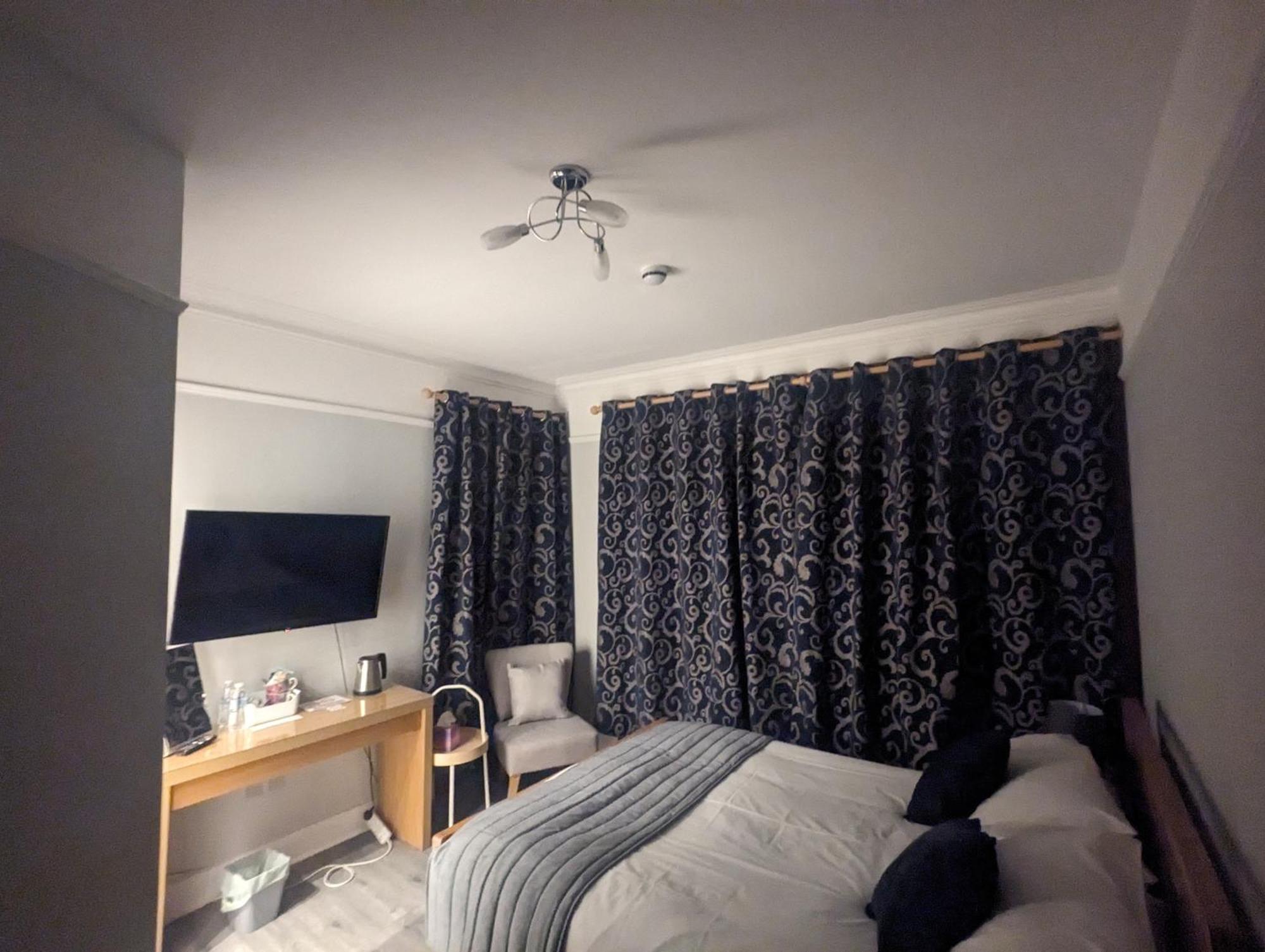 The Cairns Leven Otel Leven  Oda fotoğraf