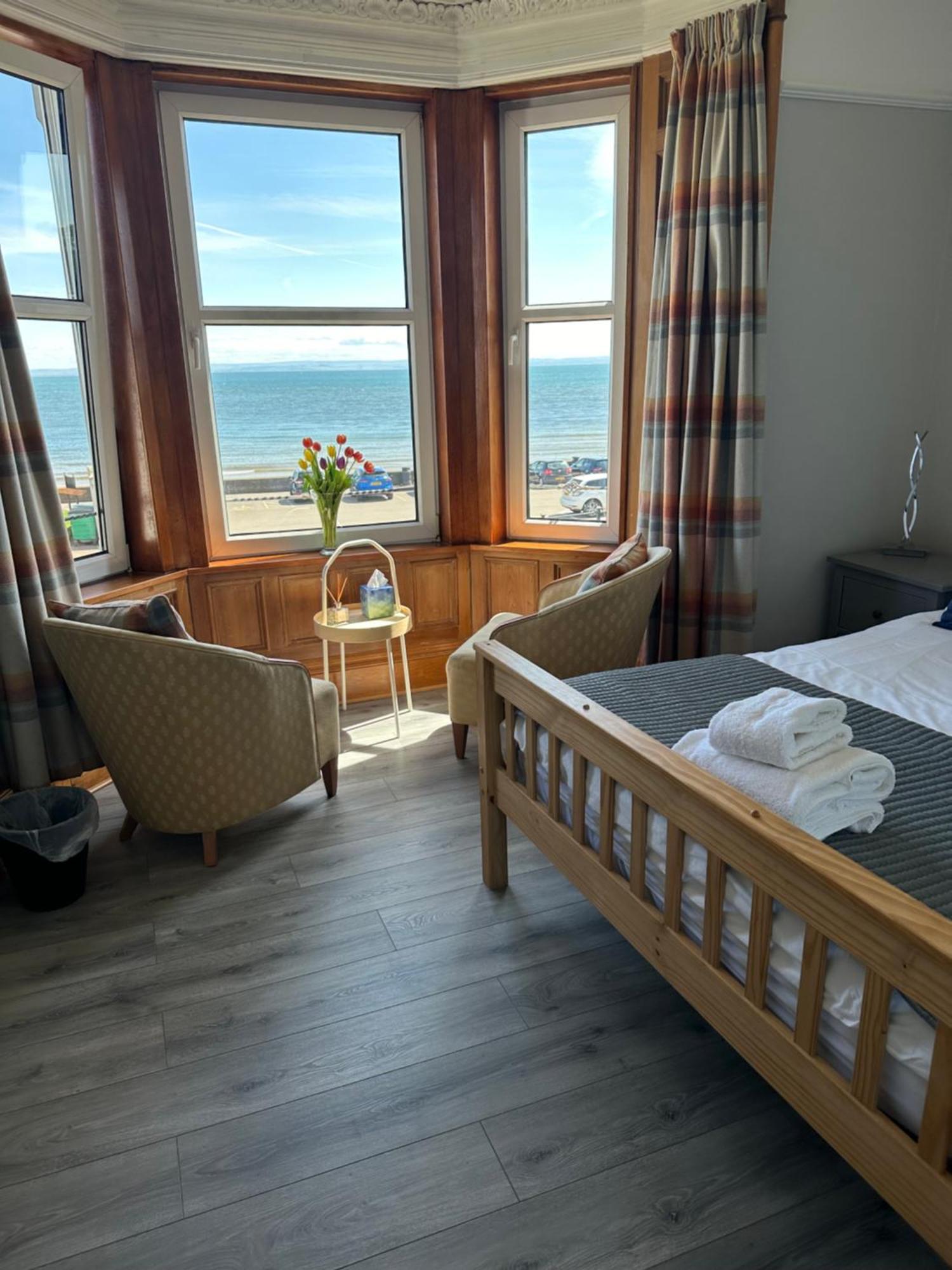 The Cairns Leven Otel Leven  Dış mekan fotoğraf