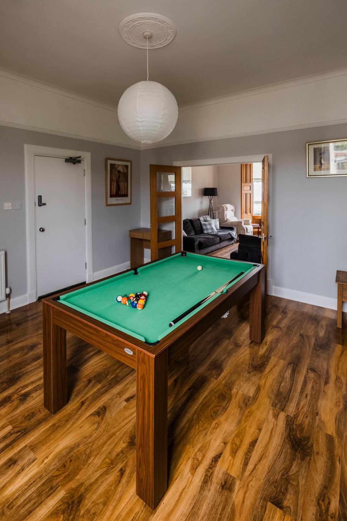 The Cairns Leven Otel Leven  Dış mekan fotoğraf