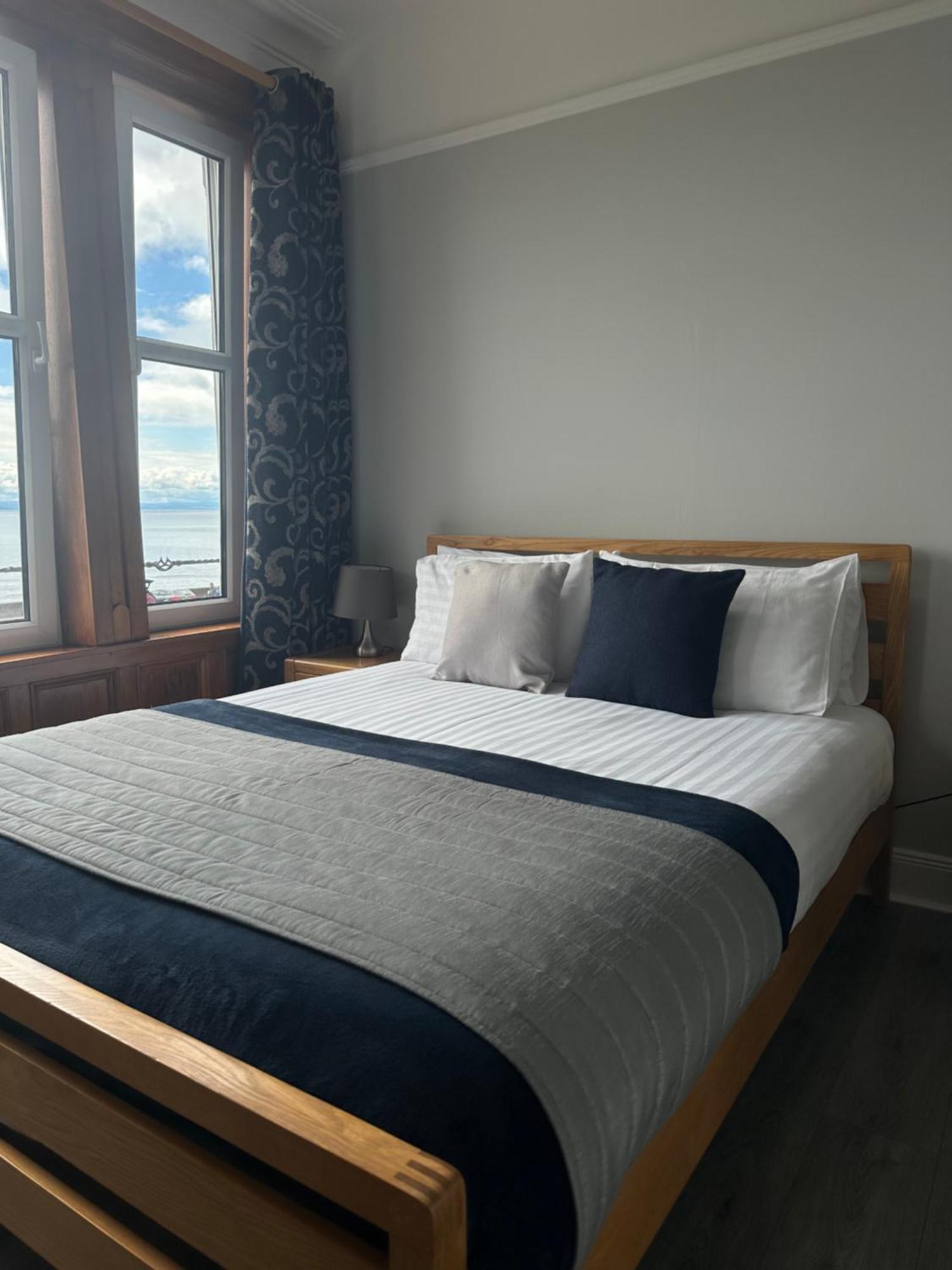 The Cairns Leven Otel Leven  Dış mekan fotoğraf